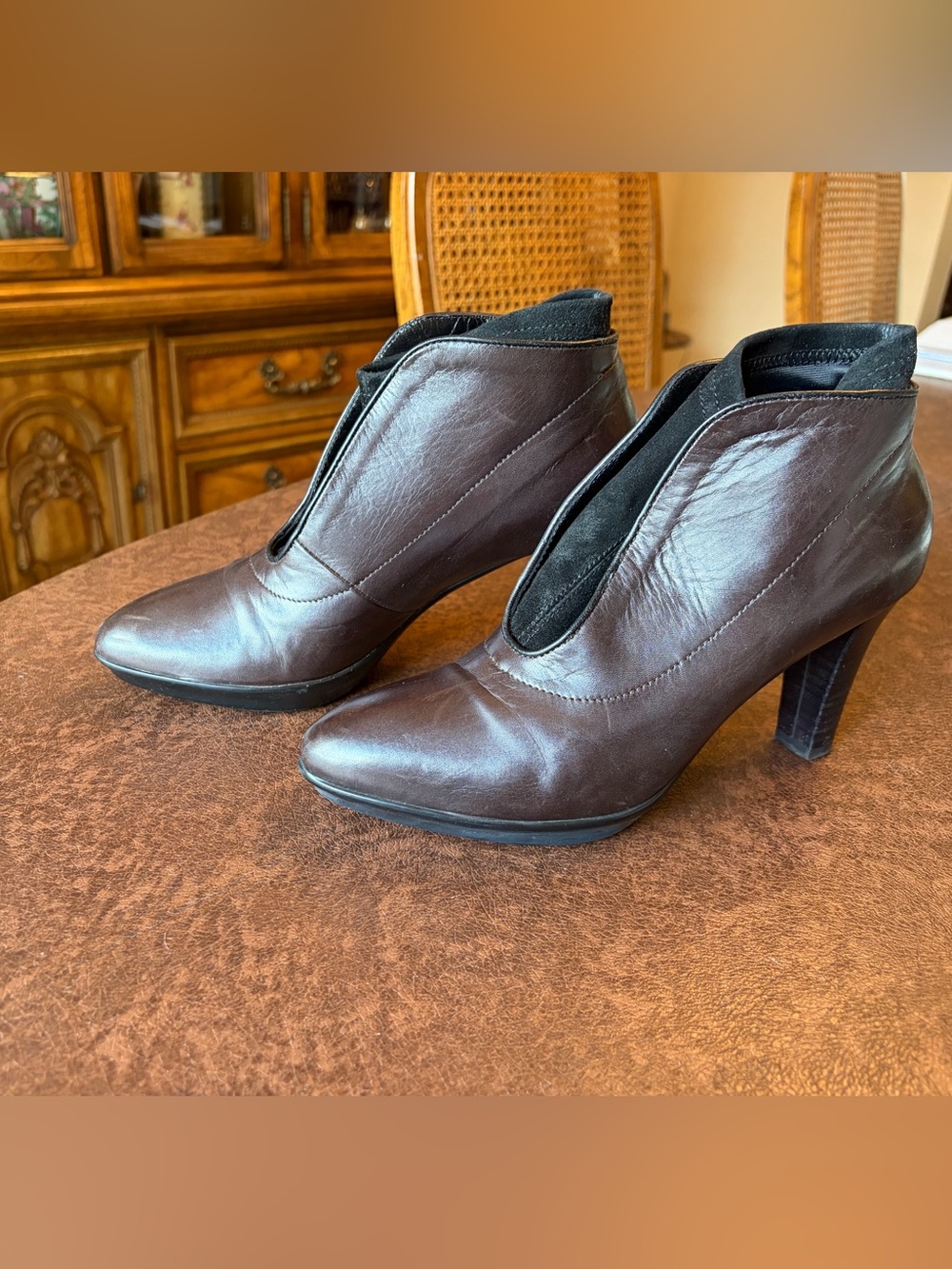 Aquatalia Dark Brown Leather Ankle Booties with Heel